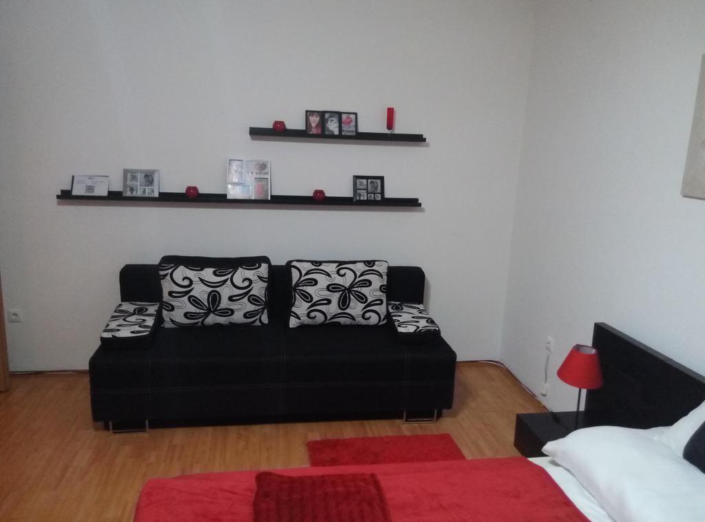 Debrecenter Apartman Exteriér fotografie